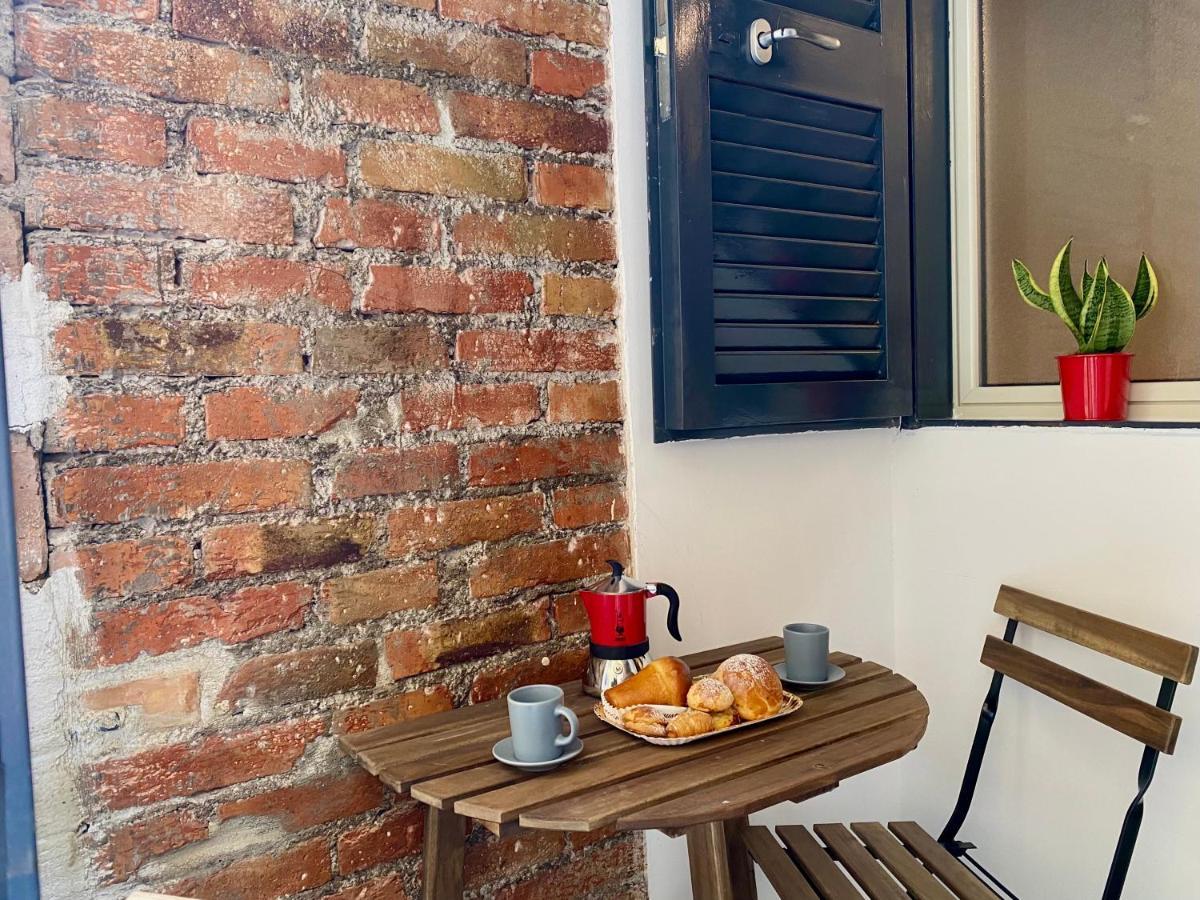Il Terzo Cardine Apartment Naples Luaran gambar